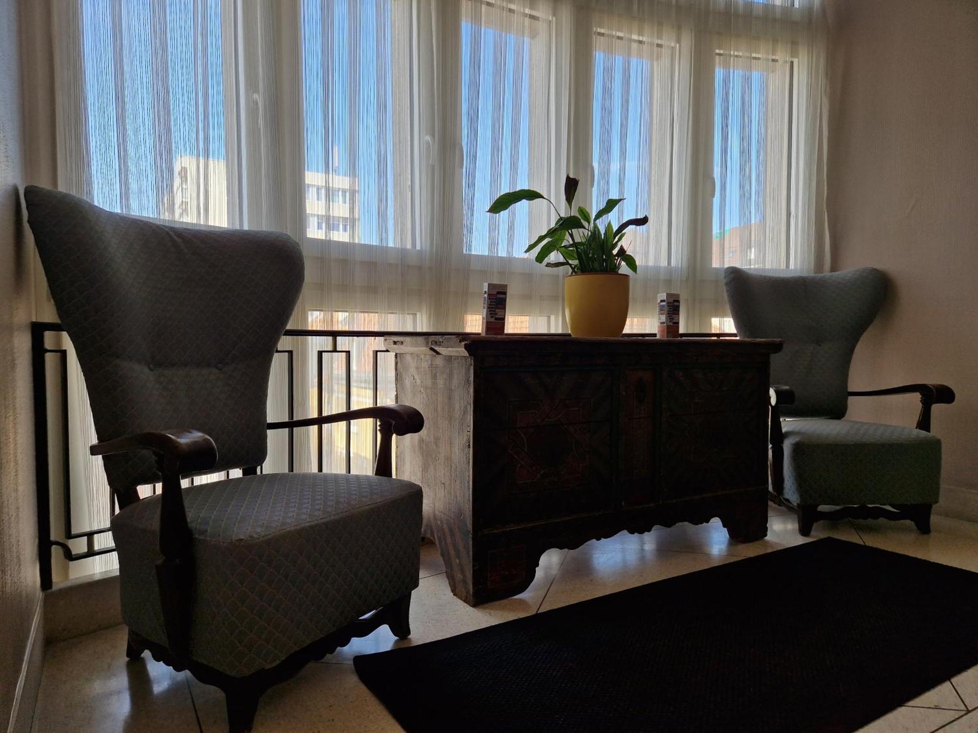 לה שו דה פו Hotel Athmos מראה חיצוני תמונה